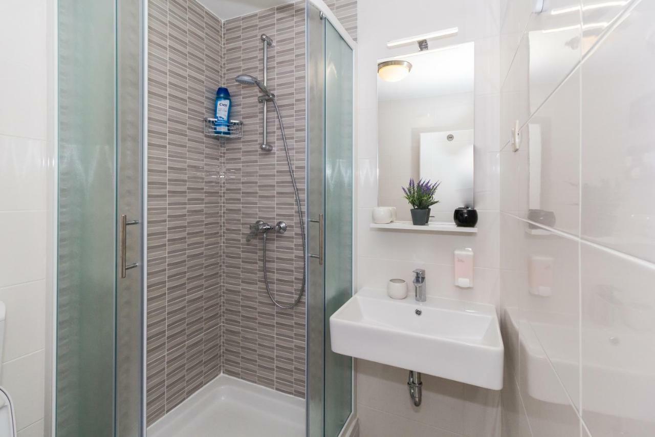 App Joly In Center Old Town Apartment Biograd Na Moru Exterior foto